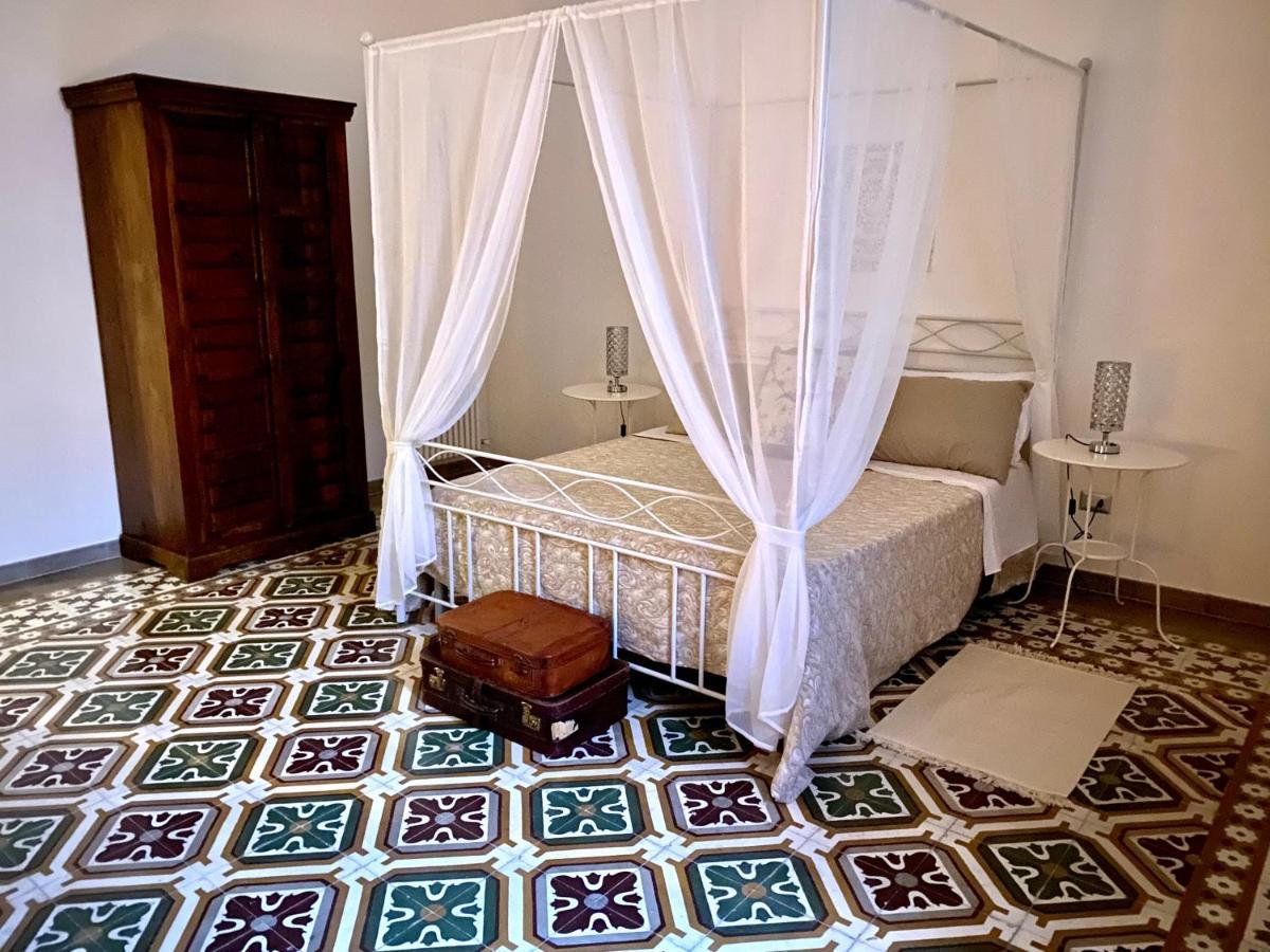 Appartement La Casa Di Nonna Titina à Lecce Extérieur photo